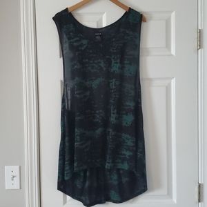 Black and green tunic